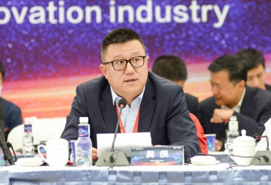 奇安信副總裁吳俁出席全球程序員節  用“內生安全框架”保障信創環境