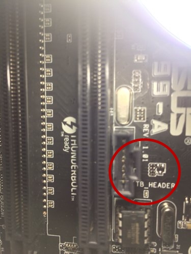 華碩發布新PCIe擴展卡:老電腦秒上全功能雷電4接口