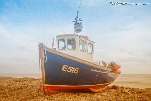 PS給海邊輪船照片添加金黃色效果