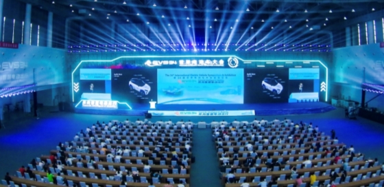 共享無人車商業(yè)化迎來新格局,百度魏東提出三個關(guān)鍵變化