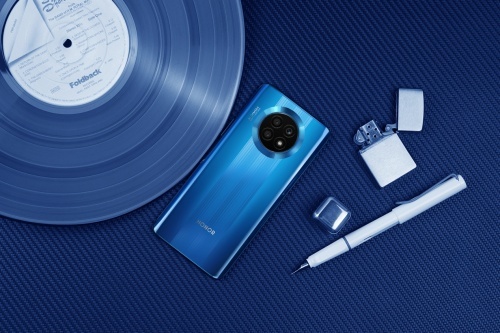 66W超級快充真實感受如何 首銷用戶點評：真是極致的體驗