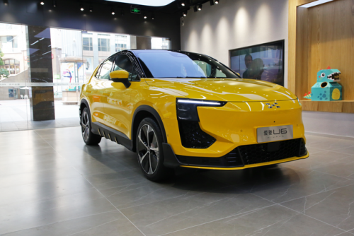 科技潮玩詮釋時尚動感，年輕人的專屬純電SUV座駕愛馳U6