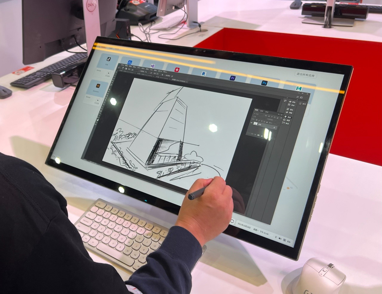 阿里云發布第一臺設計師云電腦:跨系統應用無需安裝即點即用