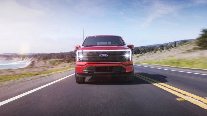 福特 F-150 Lightning 電動卡車規格確認: EPA 續航達 320 英里