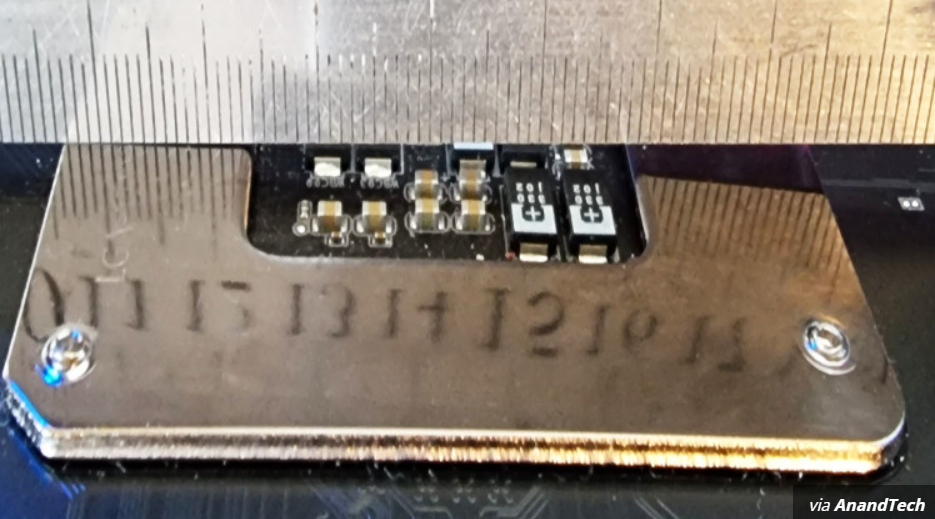 英特爾回應 LGA1700 主板會掰彎第 12 代 Alder Lake CPU，稱“在預期之內，不會引起重大問題”