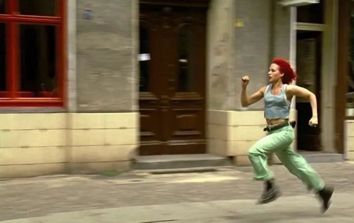 上上簽萬敏：捕捉到電子簽的“網絡效應”，她用頭部優勢打入多個重點行業